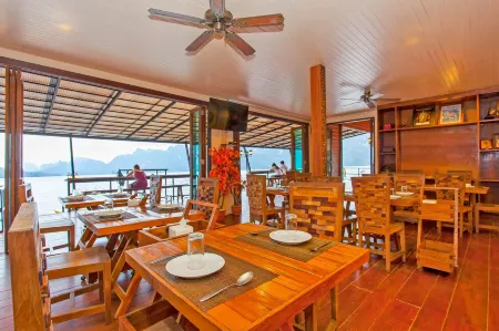 Panvaree Resort Отели рядом с достопримечательностью «Ratchaprapha»