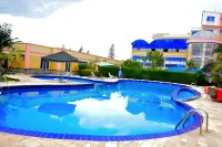 Fatima Hotel Ltd - ที่มีสระว่ายน้ำ