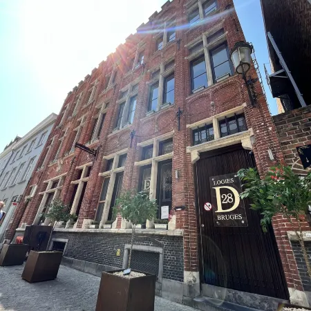 D28 Bruges