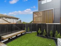 Modern 2Br Townhouse in Mission Bay I Zodiak Stays Hôtels à proximité de : Plage de Kohimarama