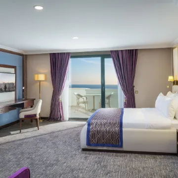 Ramada Plaza by Wyndham Silivri