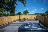 Anchor Well - 2 Bedroom - Ludchurch