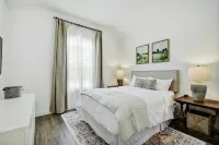 Family-Friendly Luxury Home w/Media Room, Near SA & ATX, Long Stays Welcome 斯普林布蘭奇住宿飯店