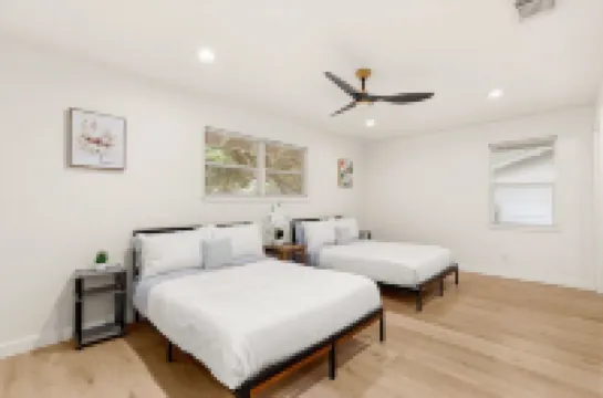 Luxury Newly Renovated Home w/Private Pool+Fire Pit+BBQ Near Downtown&Airport