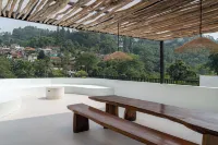 Lavender Rooftop 3Br Villa with a Heated Private Pool