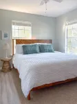 Walk to beach, restaurants, & shopping. Charming, pet-friendly 3BR bungalow.