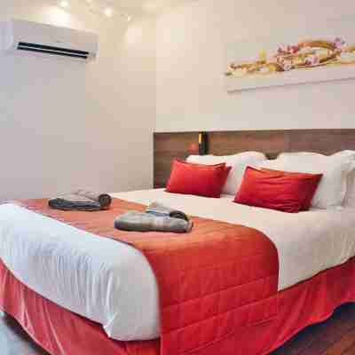 Hotel des Deux Golfs Rooms