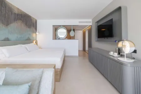 Radisson Blu Resort, Lanzarote (Adults Only +16)