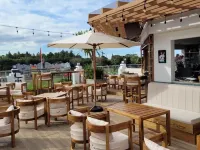 Ngon Avatar Hotel โรงแรมในเปลกู