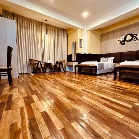 Silver Cloud Hotel