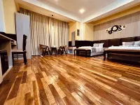 Silver Cloud Hotel - 3-Star