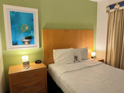 Ficus Hotel Hotels in Bayamon