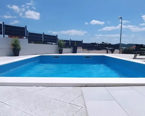 Holiday Home Gabi Hotels in Bilice
