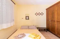 Seafront Agrilis Escape - Serenity and Views
