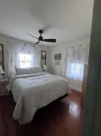 Charming 2 bedroom one bath home close to Highland Park!