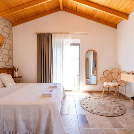 Hatica by Fora Alacati