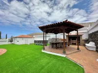 Golf Sea&Pool Cactus Villa Hotels near Masca Valley