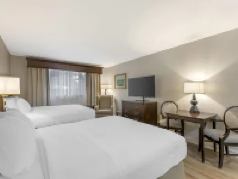 Best Western Plus Vineyard Inn  Suites Hotels in Yates County