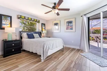 New! Waterfront Oasis+ HeatedPool+5mins2Beach+Bikes