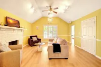 Storybook Home in Downtown Stuart