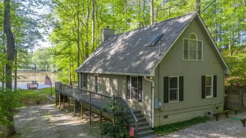 Heaven on the Lake Hotels in Putnam County