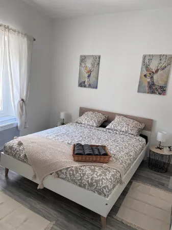 Charming air-conditioned house with swimming pool in a quiet area of Carcassonne