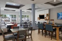 Holiday Inn Express & Suites ST. Petersburg North (I-275) Hotels in St. Petersburg