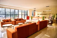 Hotel S S International Coorg Отели в г. Канданаколли