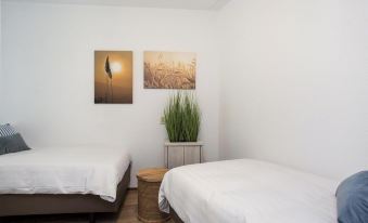 Apartment by the Sea, Pet-Friendly Retreat