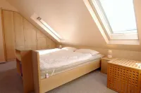 Cozy apartment in a central location right on the beach