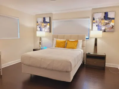 Charming Home Heart Of Miami! Sleeps 9 Close To Miami Airport & Attractions Hotels in der Nähe von Míami aquarium