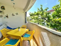 Apartment Didi with private garden, close to the center, family-friendly - 3-Star