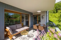 Les Pieds Dans L'eau - Talloires, Lac D'annecy Hotels in Talloires