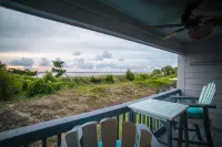 Oceanfront condo in gated complex w/ pool, tennis, beach & amazing sunsets!