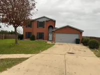 Saegert Ranch Oasis: 4BR/2.5BA Các khách sạn gần Knights Of Columbus