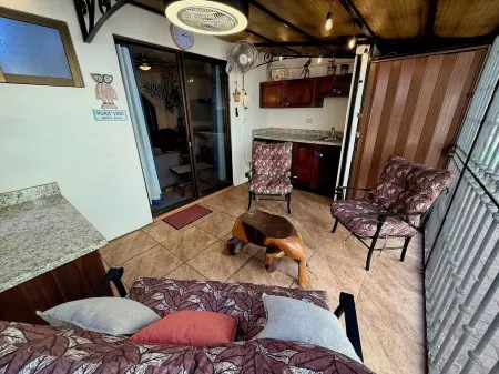 Coastal Gem: Book Las Palmas Loft w/ Beach & Pool Отели в г. Сардиналь