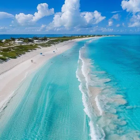 Steps from Grace Bay Beach w/Private Pool, Guest House, Snorkeling & More Отели в г. The Bight Settlement