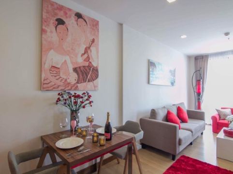 Romantic Honeymoon Siam Suite, Central Chiang Mai