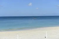 Prime Residence #6 on 7 Mile Beach, High-End Ground Floor Beachfront Condo
