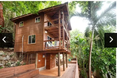 West Bay Unique House with Beautiful views and steps away from Ocean