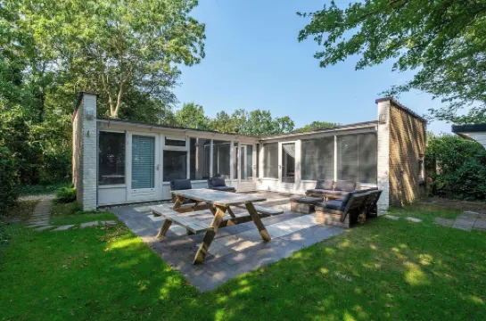 靠近海灘的聖馬爾滕斯澤平房