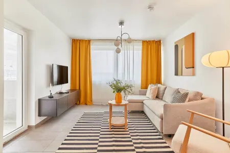 Olivia - Einzigartiges Wohnerlebnis in Kaiserslauterns Herz Отели рядом с достопримечательностью «Messeplatz Kaiserslautern»