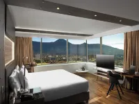 Boulevard Suites Ferrat Hotels near مول باركي أراوكو