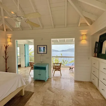 Eco-Luxury Paradise with Amazing Views & Pool