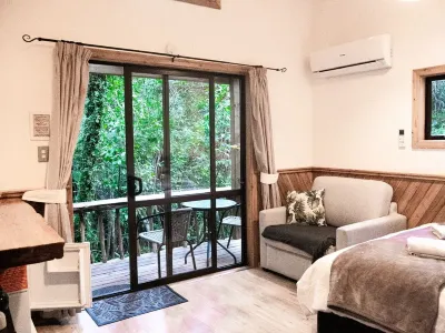 Te Nikau Retreat Hotels in 