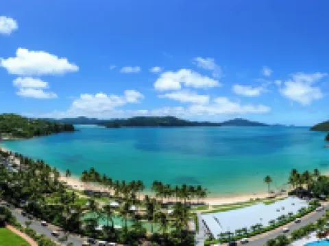 Whitsunday Apartment 1306 Hotels in Hamilton Island