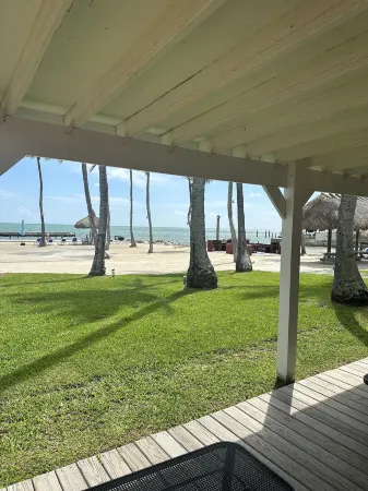 Breezy Palms Resort Отели в г. Layton