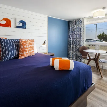 Breakwater Hotel