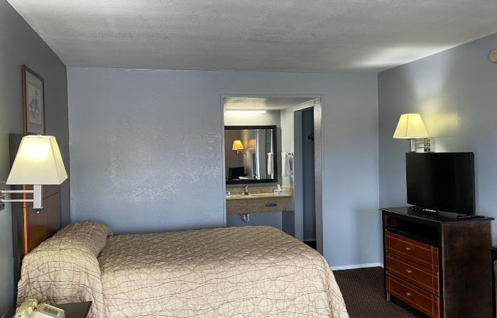 Wilshire Inn