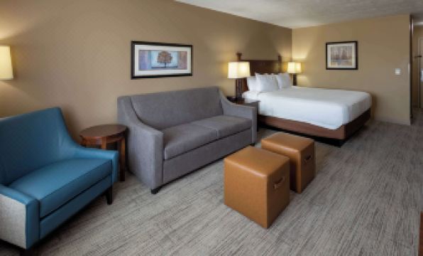 GrandStay Inn & Suites of Luverne
